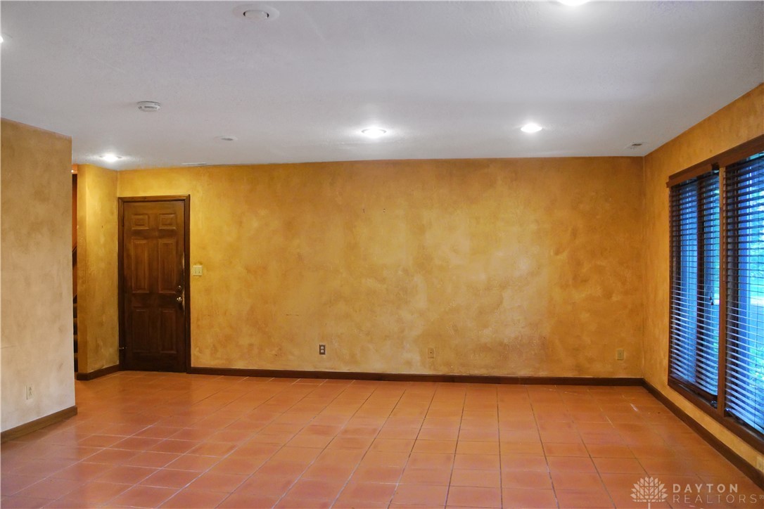 3757 Waynesville Road Spring Valley, OH 45370 - Photo 10 of 54