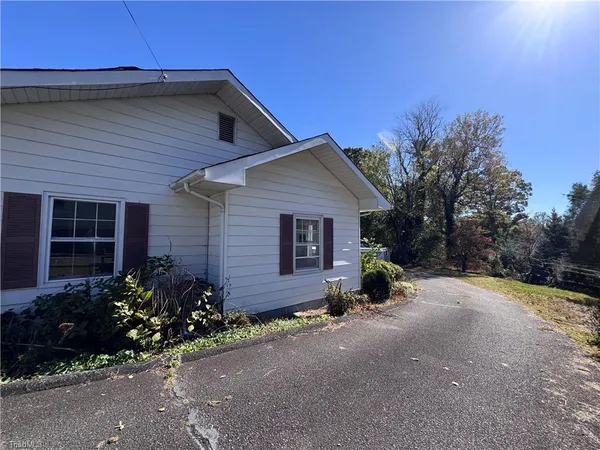 $259,900 | 531 Elk Spur Street, Elkin, NC 28621