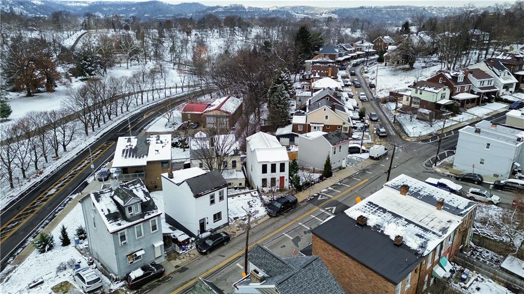 309 North Mathilda Street Pittsburgh, PA 15224 - Photo 25 of 30 an aerial view of a city with lots of residential buildings