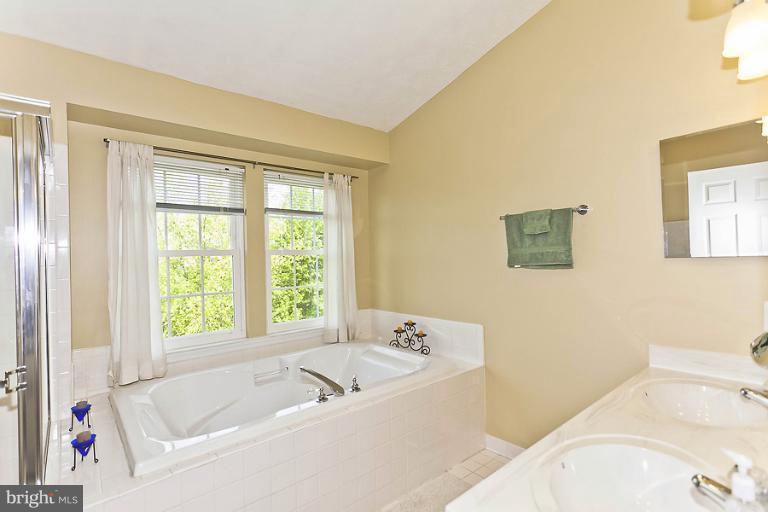 3324 Pouska Road Abingdon, MD 21009 - Photo 22 of 26 Bath (Master)