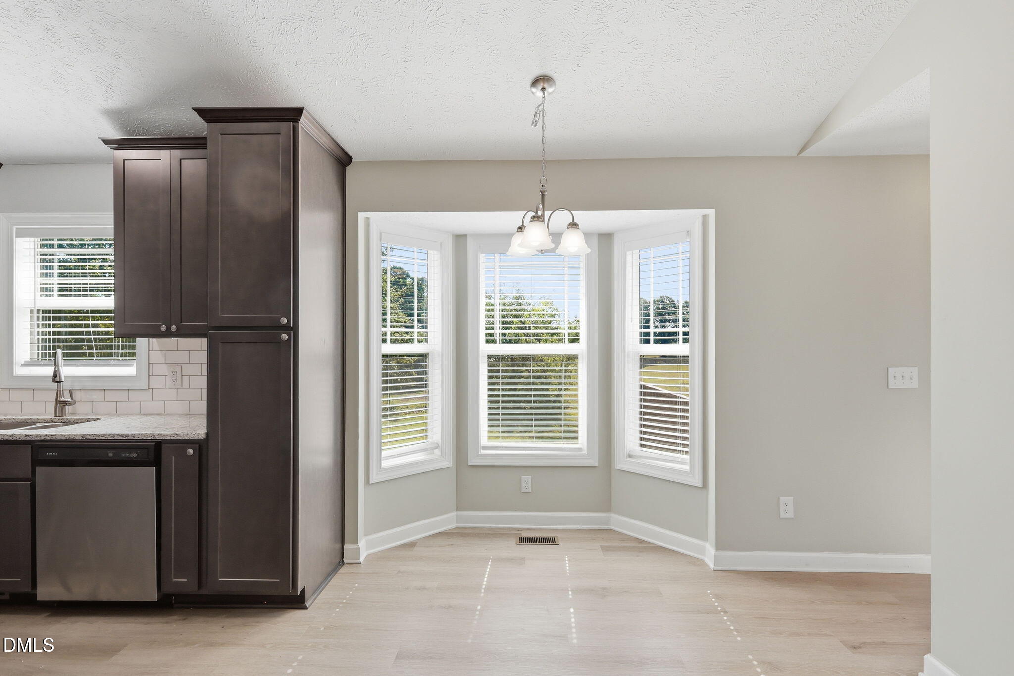 140 Trail Ridge Drive Benson, NC 27504 - Photo 7 of 28