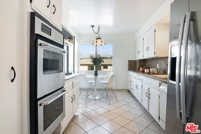 $6,495 | 344 South Doheny Drive, Unit 3, Beverly Hills, CA 90211