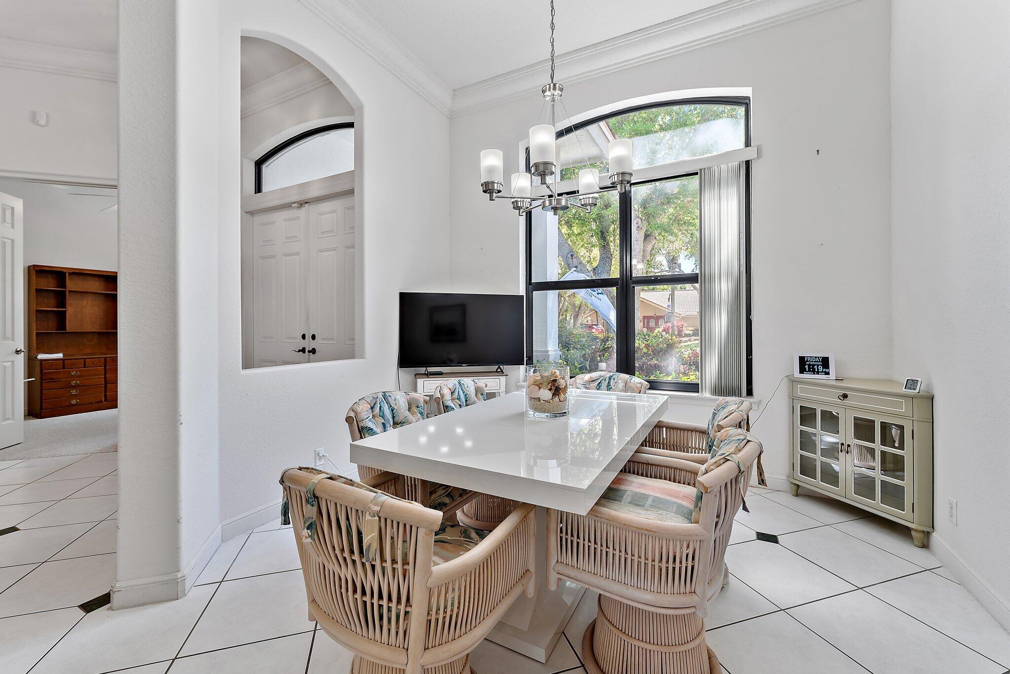 103 Timber Lane Jupiter, FL 33458 - Photo 11 of 40 Dining Room