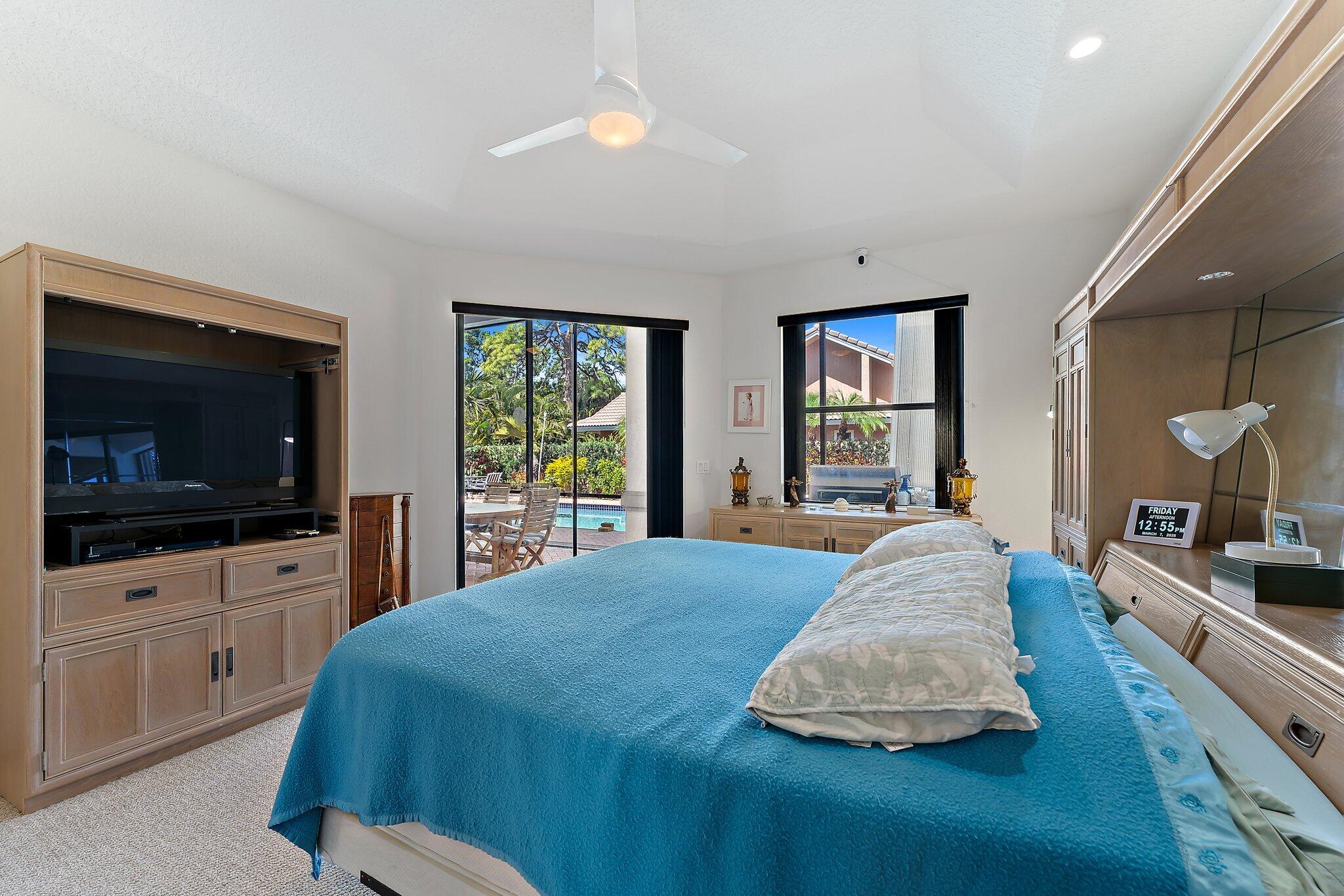 103 Timber Lane Jupiter, FL 33458 - Photo 23 of 40 Primary Bedrooom