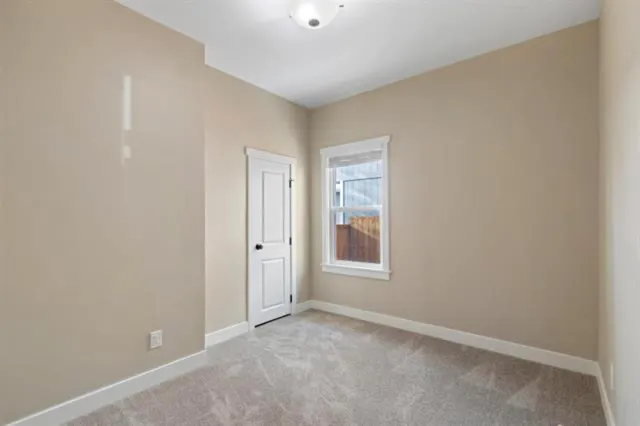 $350,000 | 1609 West Augusta Avenue, Spokane, WA 99205