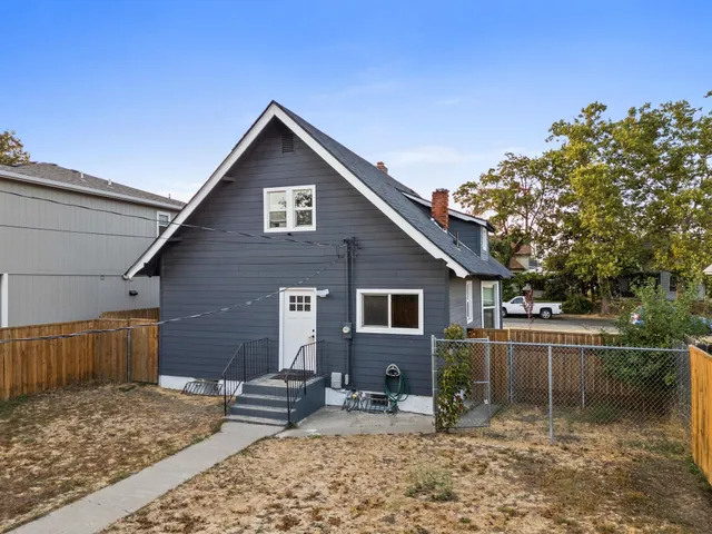 $350,000 | 1609 West Augusta Avenue, Spokane, WA 99205