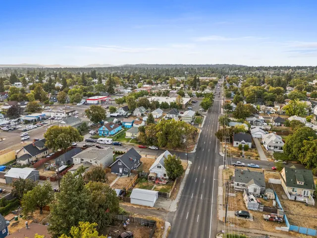 $350,000 | 1609 West Augusta Avenue, Spokane, WA 99205