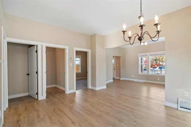 $350,000 | 1609 West Augusta Avenue, Spokane, WA 99205