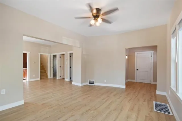 $350,000 | 1609 West Augusta Avenue, Spokane, WA 99205