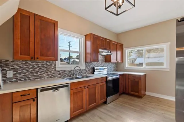 $350,000 | 1609 West Augusta Avenue, Spokane, WA 99205