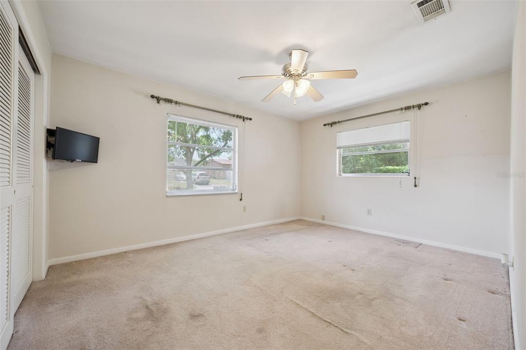 204 Iris Lane Inverness, FL 34452 - Photo 9 of 19