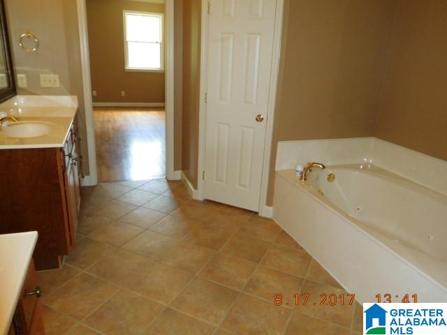 5812 Waterstone Point Birmingham, AL 35244 - Photo 33 of 37