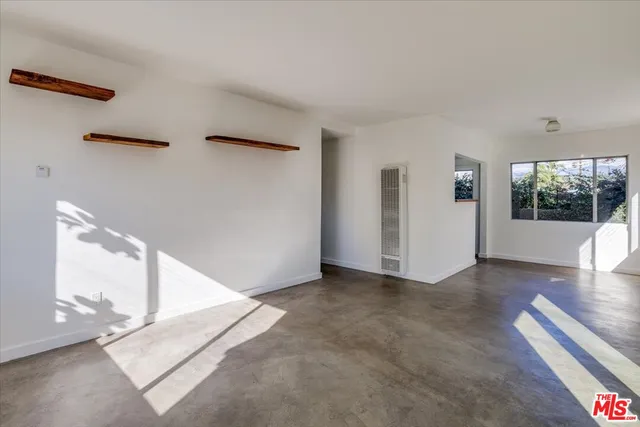 $2,750 | 3171 Silver Lake Boulevard, Los Angeles, CA 90039