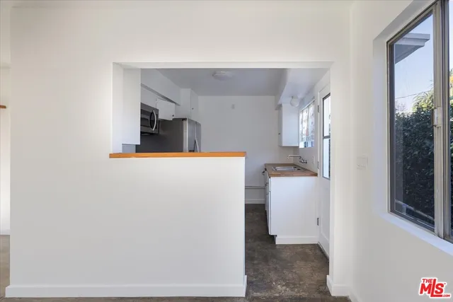 $2,750 | 3171 Silver Lake Boulevard, Los Angeles, CA 90039