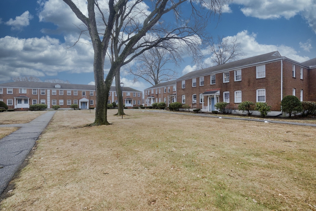 481 Cold Spring Avenue, Unit 2B (4) West Springfield, MA 01089 - Photo 24 of 24 Gallery Image 24