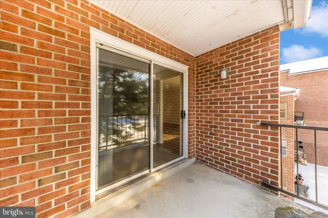 $239,900 | 300 Chapel Court, Unit 322, Walkersville, MD 21793