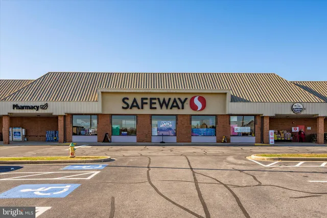 $239,900 | 300 Chapel Court, Unit 322, Walkersville, MD 21793