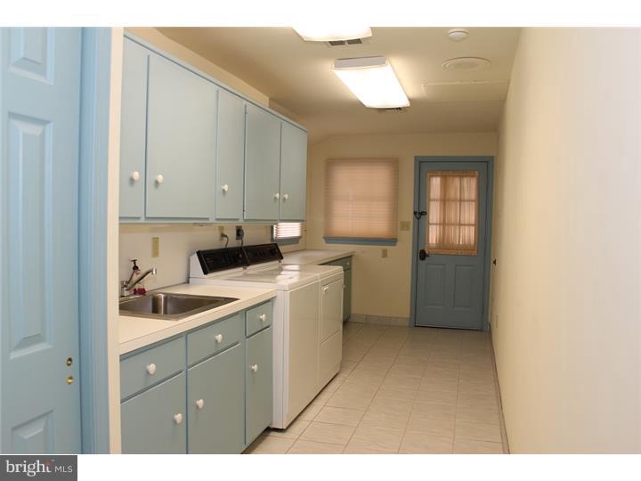 147 Geiger Road Douglassville, PA 19518 - Photo 6 of 24 Gallery Image 6