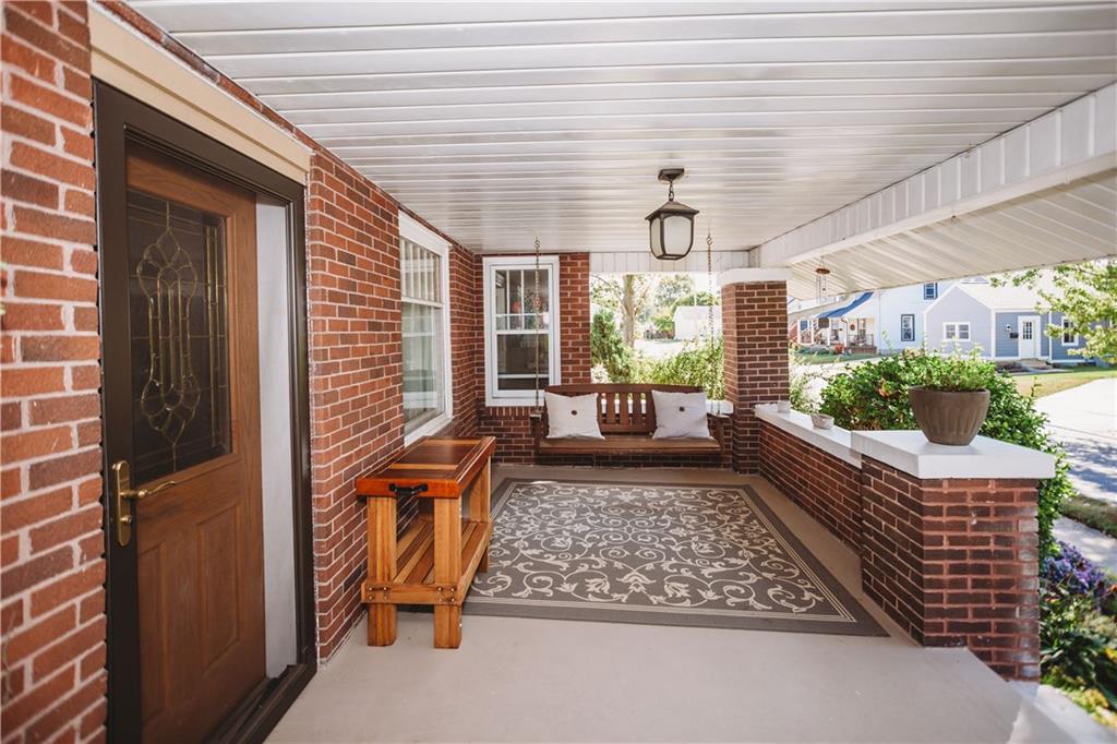 230 West High Street Pendleton, IN 46064 - Photo 5 of 30