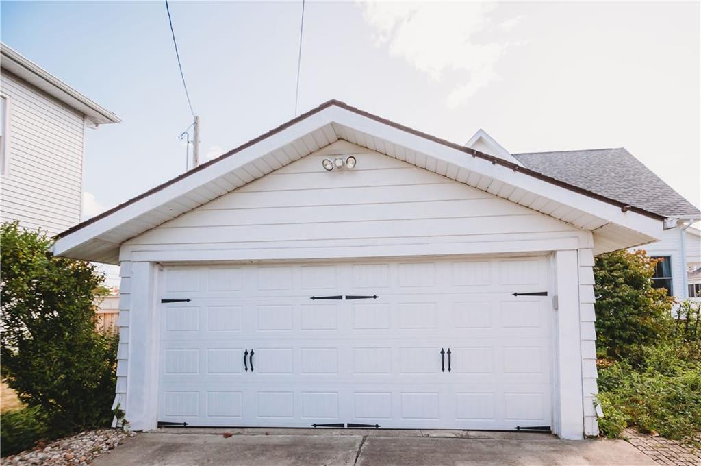230 West High Street Pendleton, IN 46064 - Photo 8 of 30