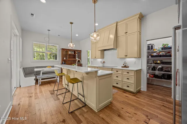 $795,000 | 1009 Michael Drive, New Bern, NC 28560