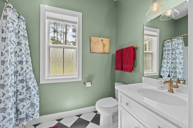 $795,000 | 1009 Michael Drive, New Bern, NC 28560