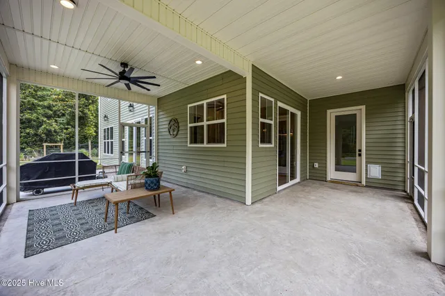 $795,000 | 1009 Michael Drive, New Bern, NC 28560