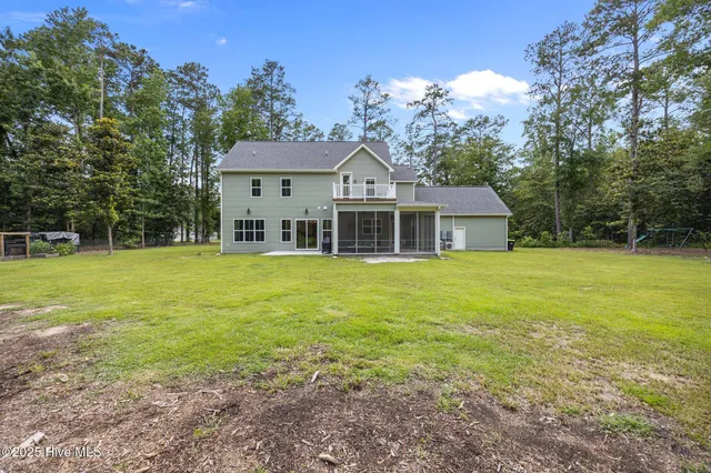 $795,000 | 1009 Michael Drive, New Bern, NC 28560