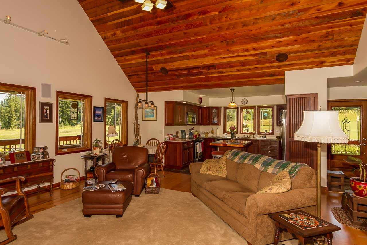2149 Aladdin Road Colville, WA 99114 - Photo 5 of 20 Gallery Image 5