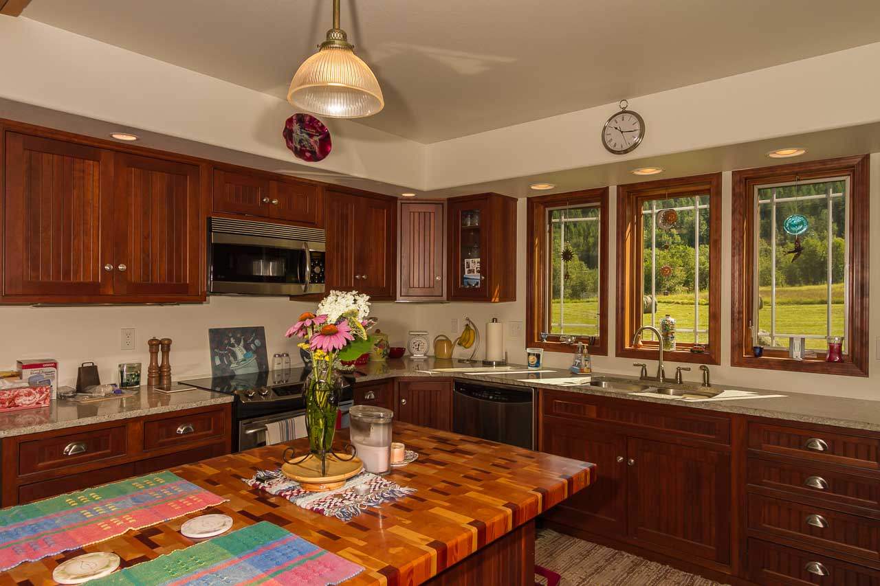 2149 Aladdin Road Colville, WA 99114 - Photo 9 of 20 Gallery Image 9