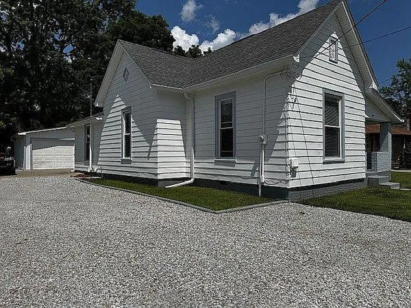 $210,000 | 310 South Green Street, Brownsburg, IN 46112