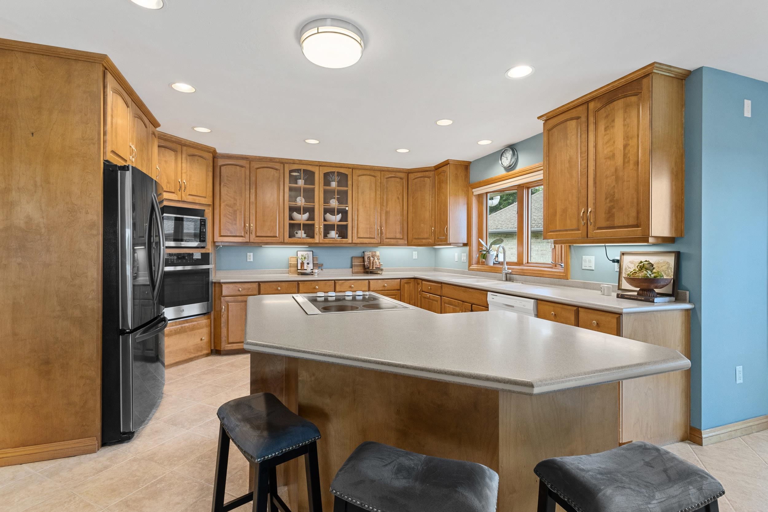 2516 Van Rite Court Green Bay, WI 54311 - Photo 16 of 62