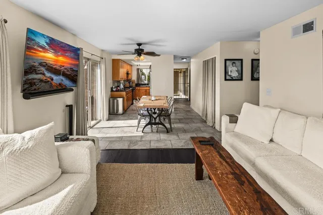 $1,849,000 | 943 Windy Hill Terrace, Encinitas, CA 92024