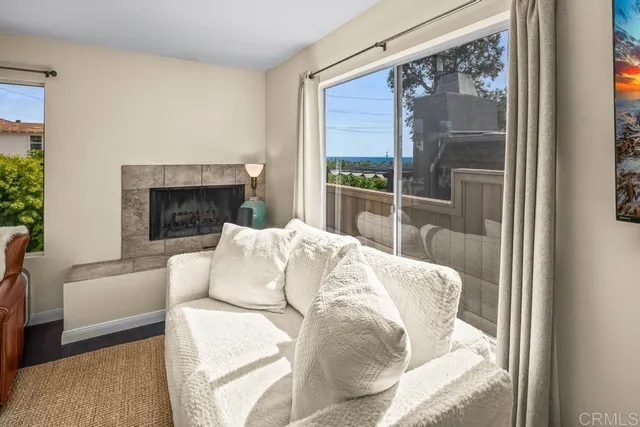 $1,849,000 | 943 Windy Hill Terrace, Encinitas, CA 92024