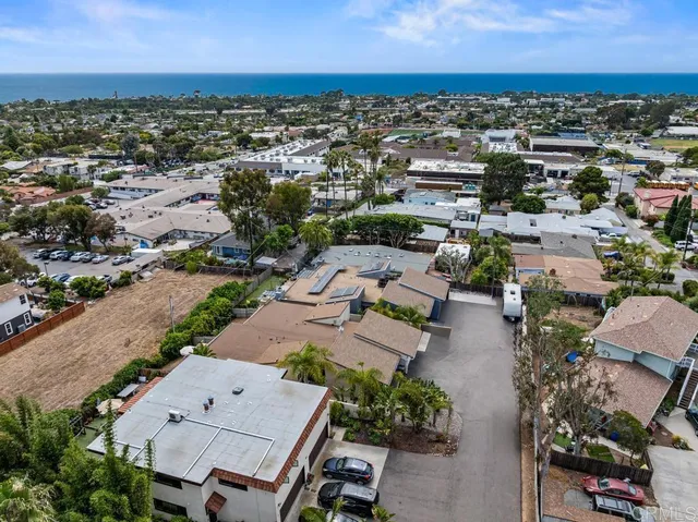 $1,849,000 | 943 Windy Hill Terrace, Encinitas, CA 92024