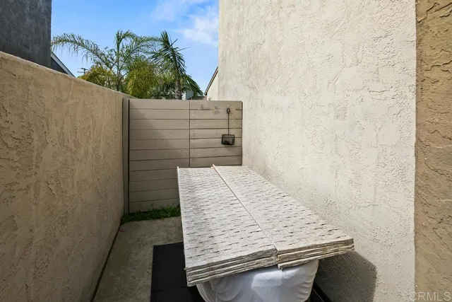 $1,849,000 | 943 Windy Hill Terrace, Encinitas, CA 92024