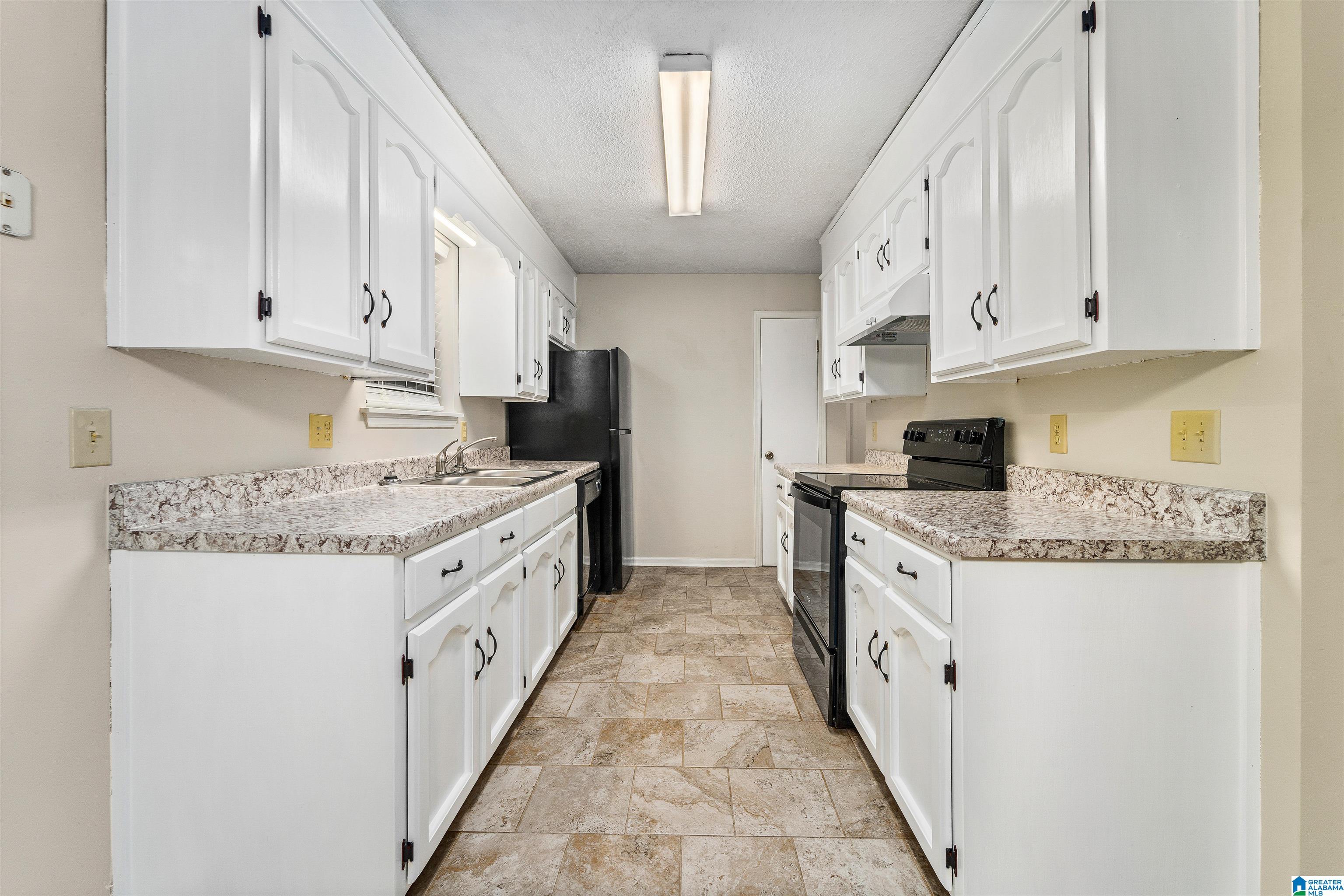 8019 Old Greensboro Road Tuscaloosa, AL 35405 - Photo 12 of 24