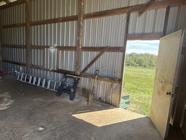 $290,000 | 2671 Summertown Highway, Hohenwald, TN 38462