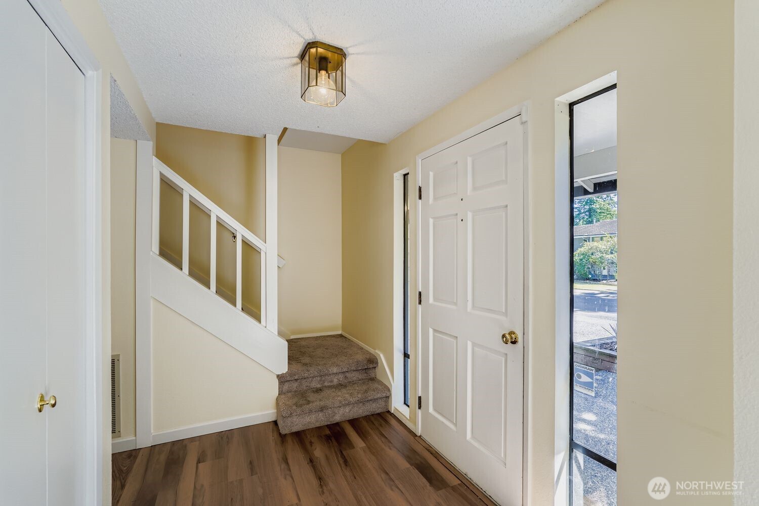 16629 158th Place Southeast Renton, WA 98058 - Photo 2 of 23 Gallery Image 2