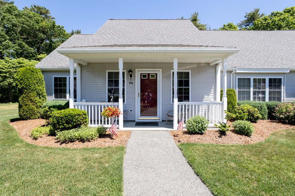 7 Cranberry Grove Way, Unit A Wareham, MA 02571 - Photo 2 of 25 Gallery Image 2