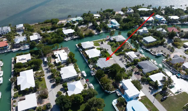 a picture of floor plan