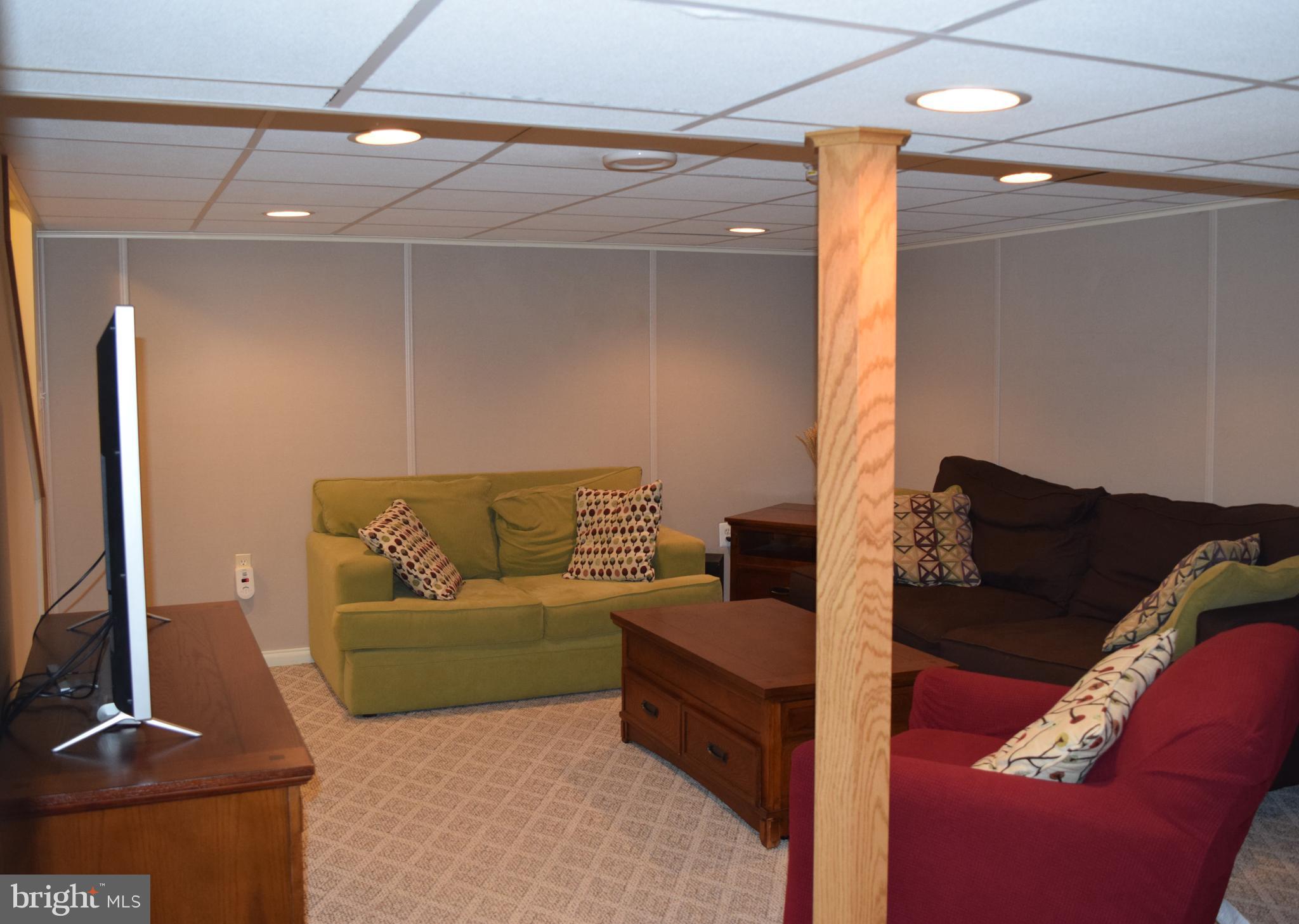 1951 Wareham Road Baltimore, MD 21222 - Photo 41 of 51