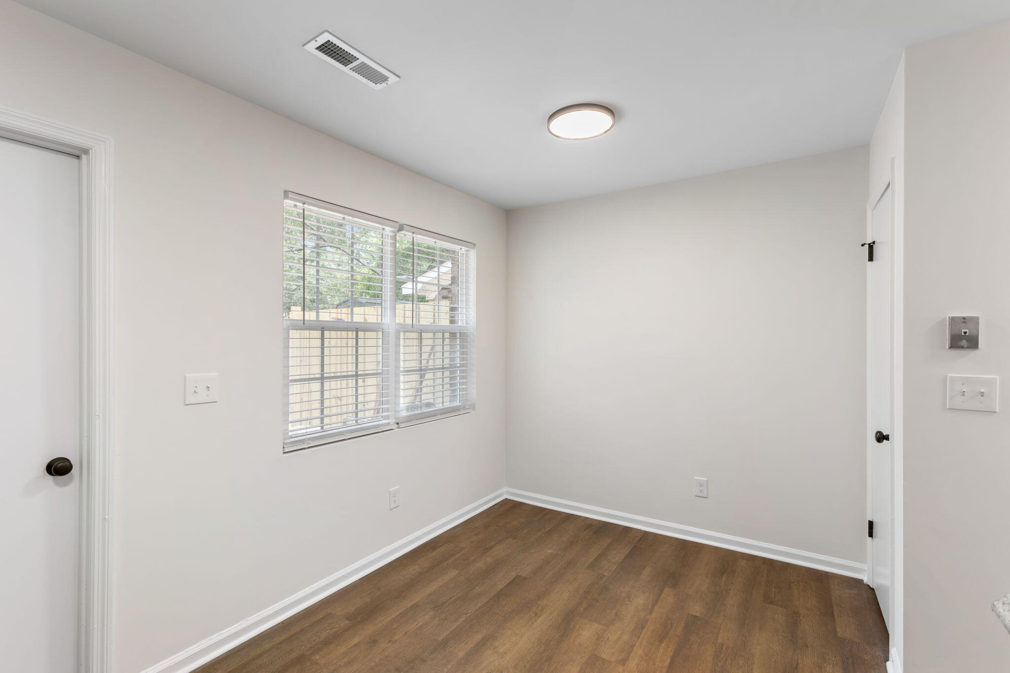 270 Fleming Road, Unit B Charleston, SC 29412 - Photo 8 of 17