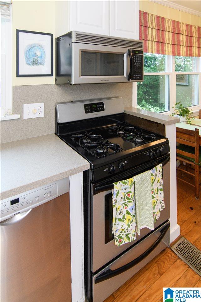 1911 Saulter Road Birmingham, AL 35209 - Photo 9 of 44