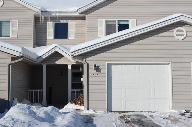 $179,900 | 1685 33rd Circle South, St. Cloud, MN 56301