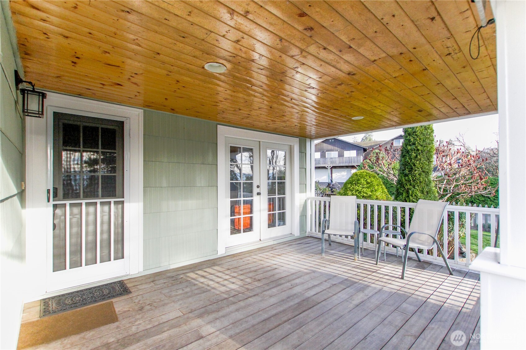 475 Columbia Street Cathlamet, WA 98612 - Photo 13 of 40