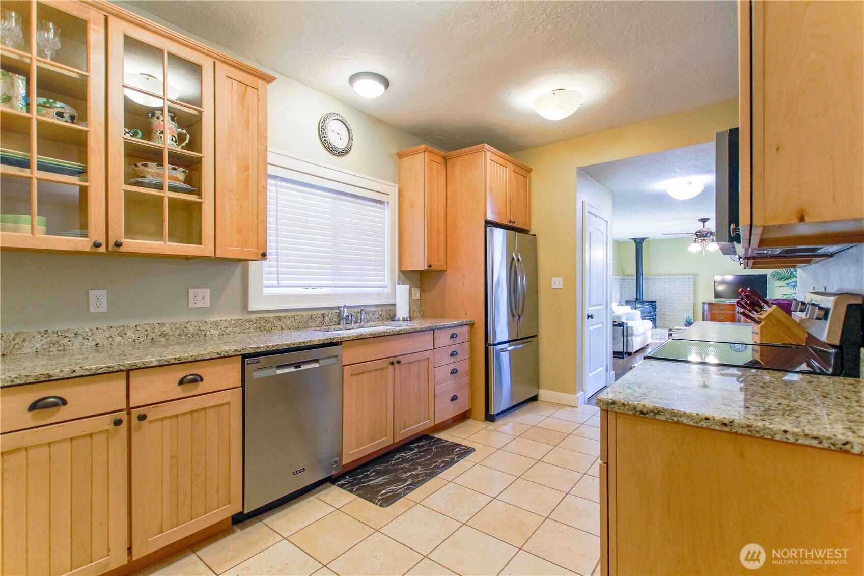 475 Columbia Street Cathlamet, WA 98612 - Photo 24 of 40
