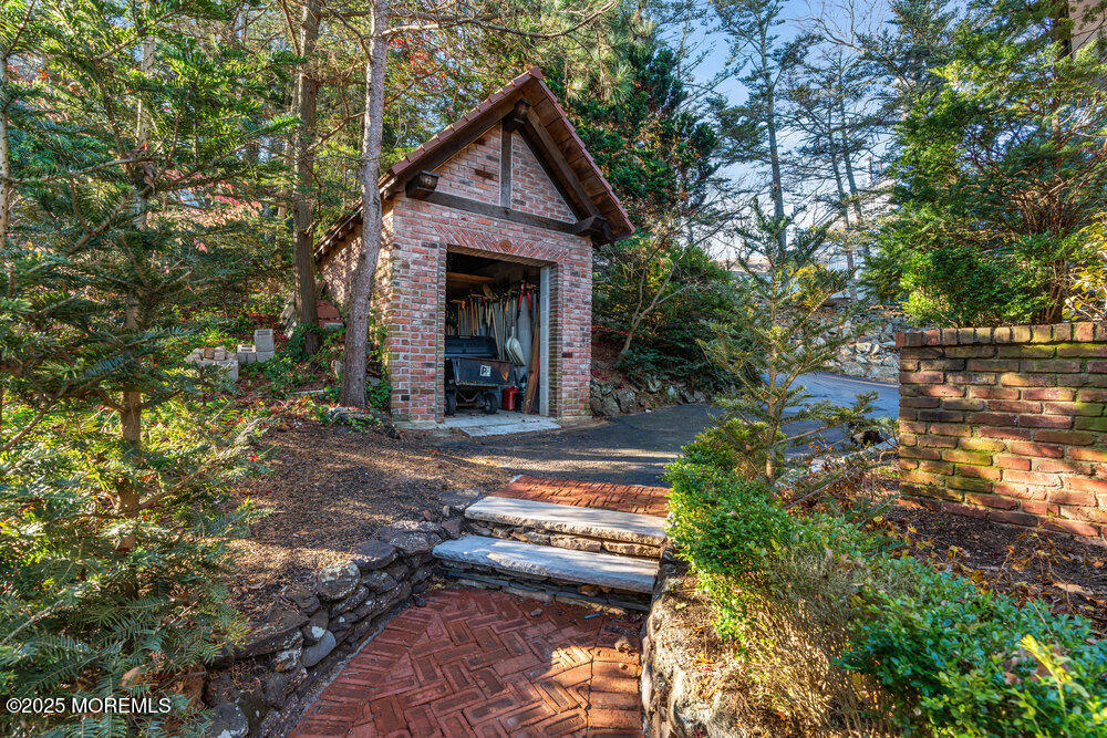 18 Belvidere Road Atlantic Highlands, NJ 07716 - Photo 43 of 50 54