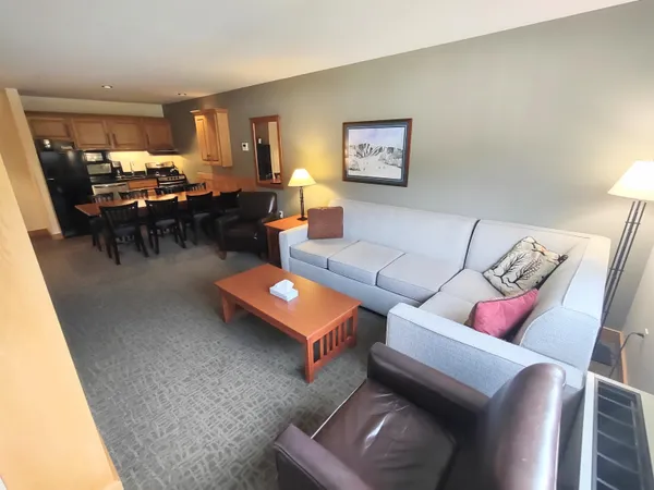 $143,000 | 228 East Mountain Road, Unit DA DUP GRAND HOTEL 152 II (GODBOUT), Killington, VT 05751