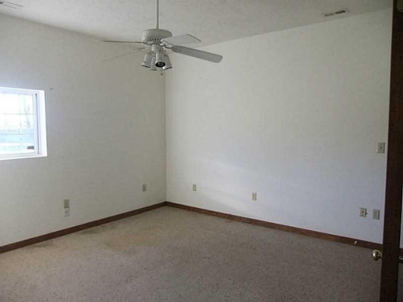 9736 Old Columbus Road South Vienna, OH 45369 - Photo 19 of 21